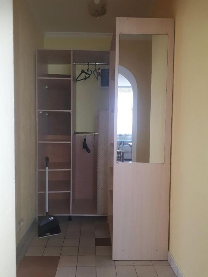 великі в авторському Apartment Odesa